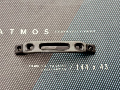North Atmos Carbon Twintip 2022 Complète